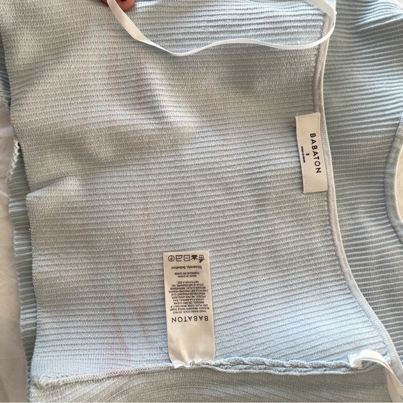 Aritzia sculpt knit halter top - Picture 5 of 5